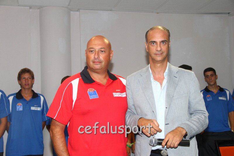 120908 basket 116_tn.jpg